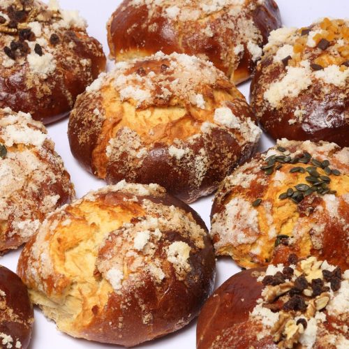 Panous (Pan Quemado)